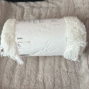 IKEA White EVALI Throw Blanket
